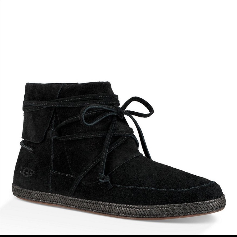 UGG® Reid Booties